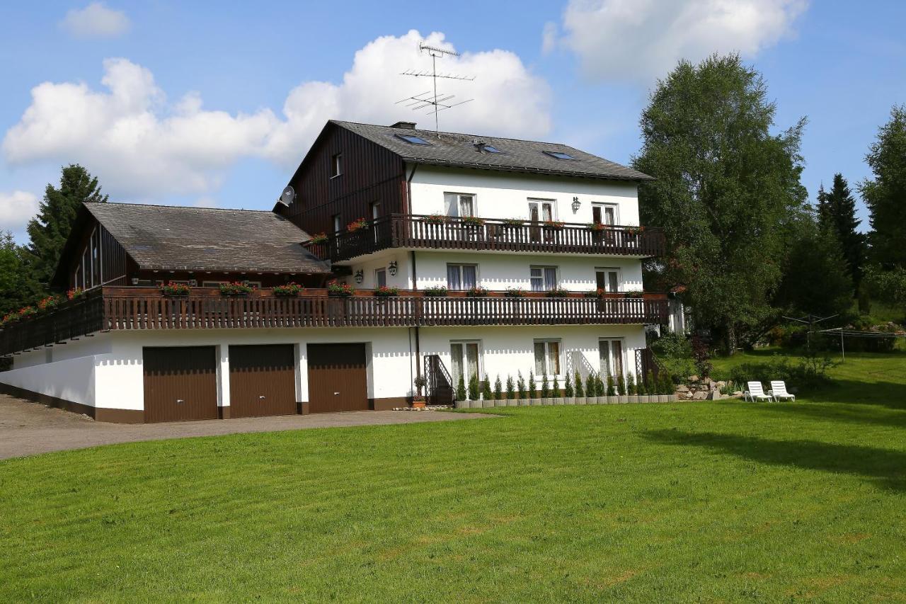 Landhotel Garni Schweizerhaus Schönwalde Kültér fotó