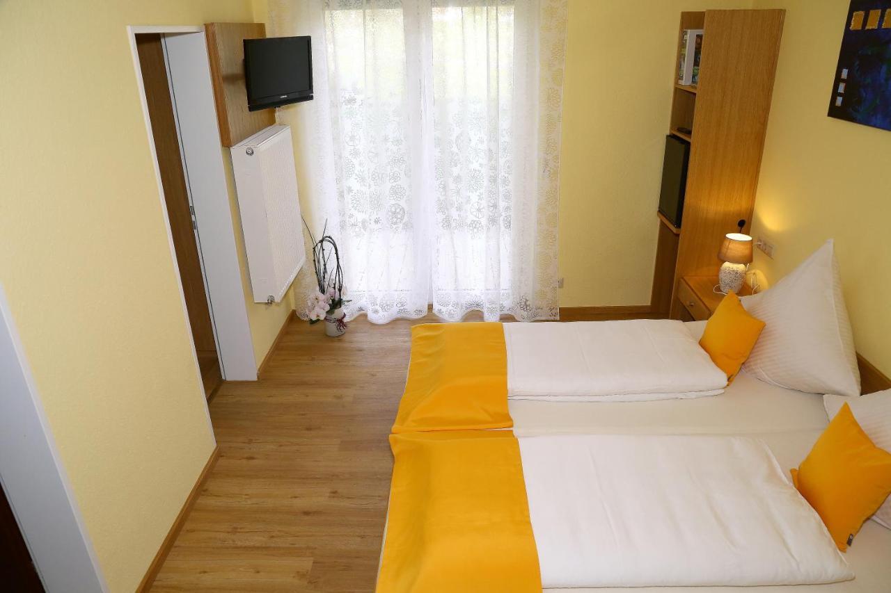 Landhotel Garni Schweizerhaus Schönwalde Kültér fotó